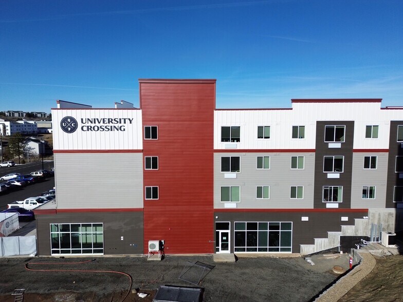 More Photos Of 1490 NE North Fairway Dr, Pullman General Retail For Lease