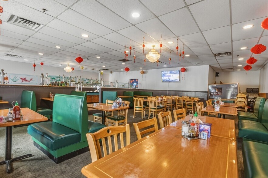 More Photos Of 460 W Main St, Fernley Freestanding For Sale