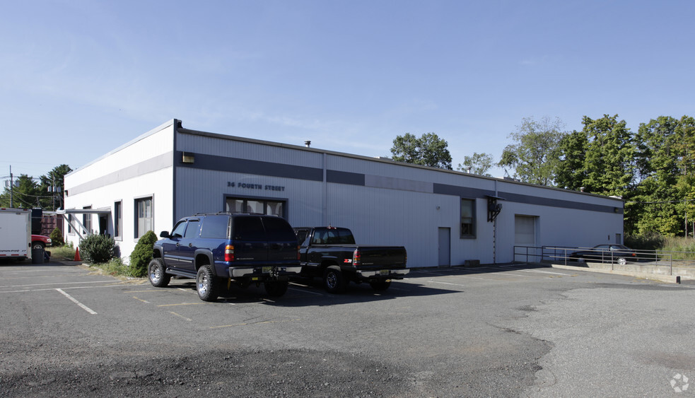 Primary Photo Of 36 4th St, Somerville Warehouse For Lease