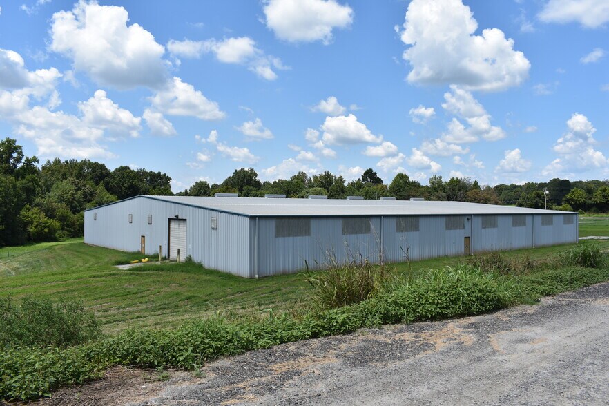More Photos Of 2582 Salisbury Hwy, Statesville Manufacturing For Sale