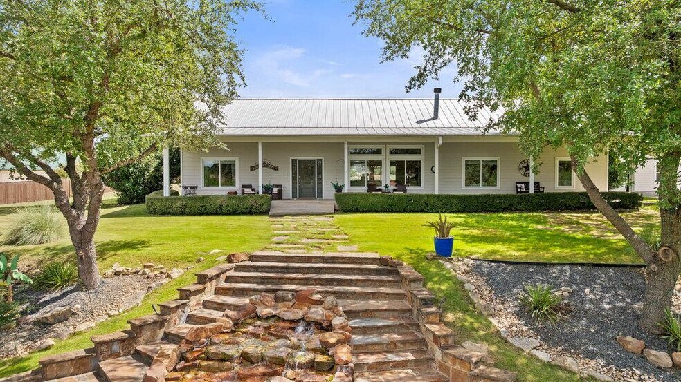More Photos Of 4607 R O Dr, Spicewood Lodge Meeting Hall For Sale