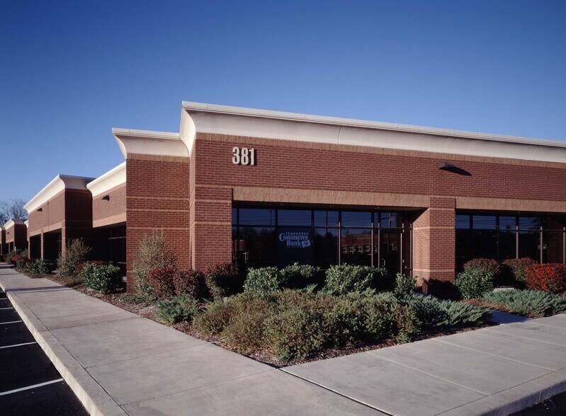 More Photos Of 381 Mallory Station Rd, Franklin Office For Lease