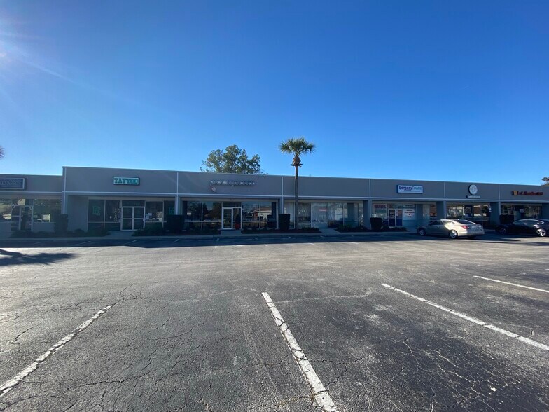 More Photos Of 8380 Baymeadows Rd, Jacksonville Unknown For Lease