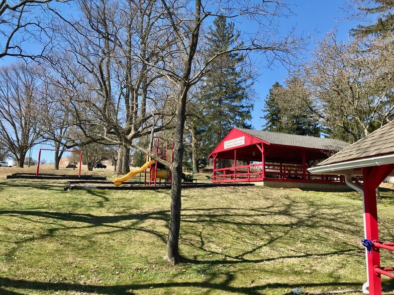 More Photos Of 2915 Newport Gap Pike, Wilmington Schools For Sale