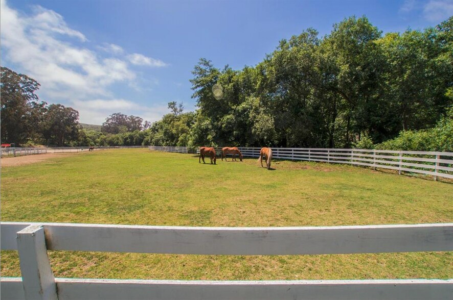 7365 Stage Rd, San Gregorio, CA 94074 Religious Facility For Sale