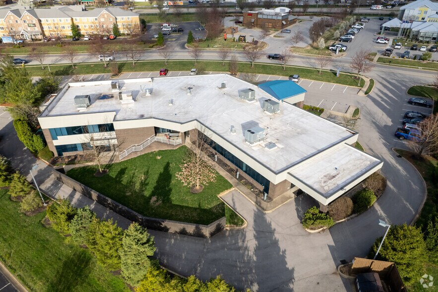 More Photos Of 1601 Alliant Ave, Louisville Office For Sale
