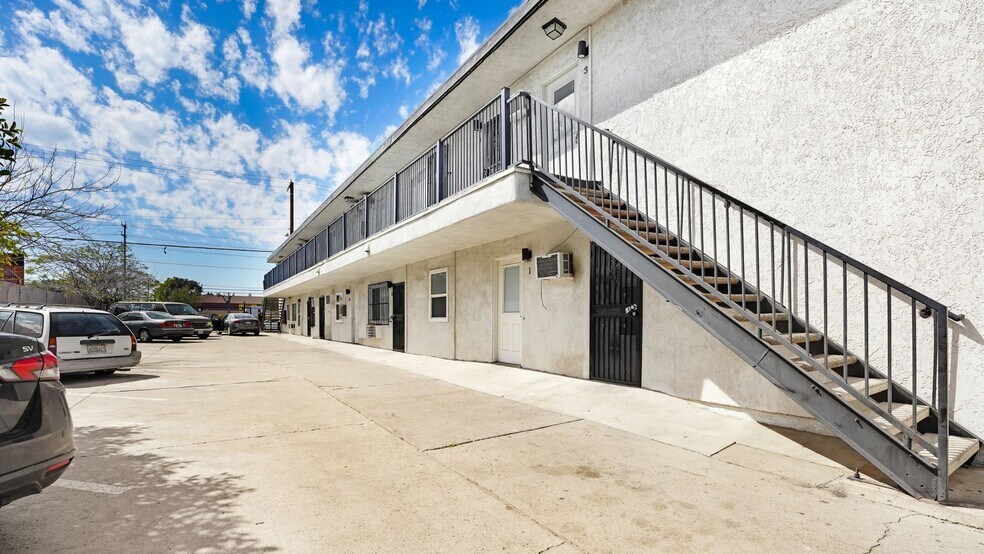 More Photos Of 10028 San Fernando Rd, Pacoima Apartments For Sale