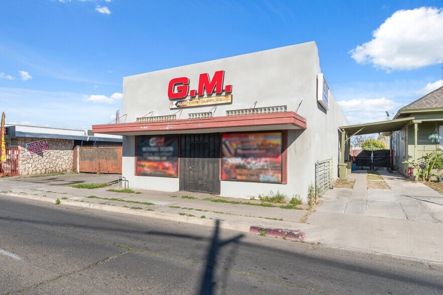 More Photos Of 1100 N Fresno St, Fresno Service For Sale