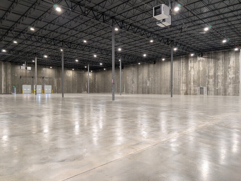 More Photos Of 0 Nevada Ave SW, Warren Distribution For Lease