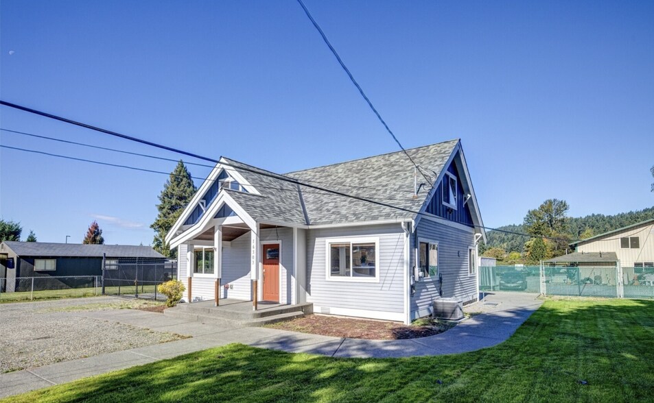 More Photos Of 16303 64th St E, Sumner Office For Lease