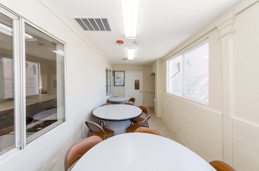 More Photos Of 1555 W Commonwealth Ave, Fullerton Office For Lease