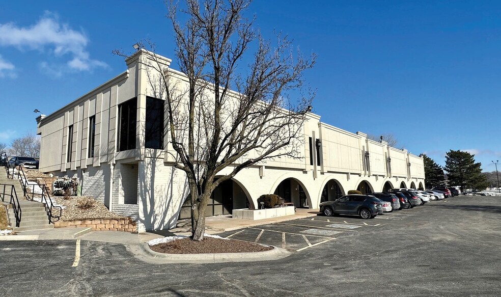 Primary Photo Of 9218 Bedford Ave, Omaha Office For Sale