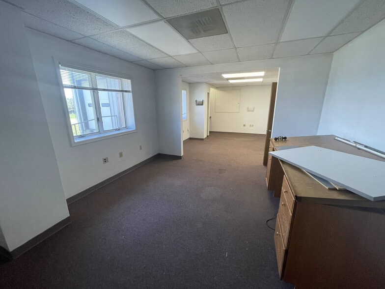 More Photos Of 57 Construction Ln, Fishersville Industrial For Lease