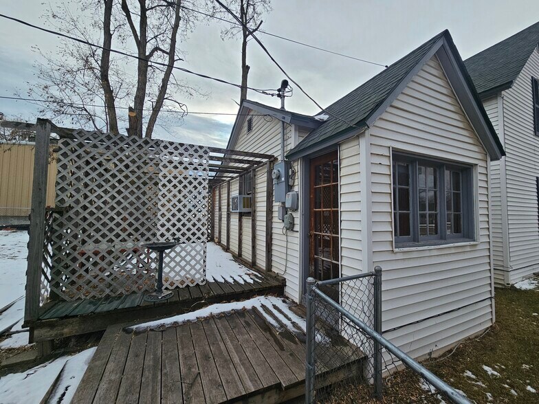 More Photos Of 1828 Junction Ave, Sturgis Office Residential For Sale