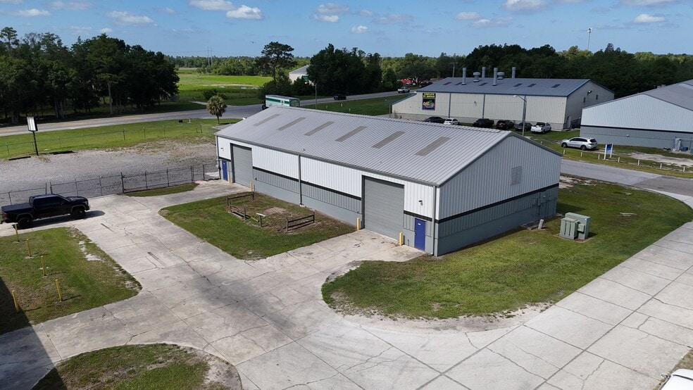 More Photos Of 8420 Epicenter Blvd, Lakeland Unknown For Lease