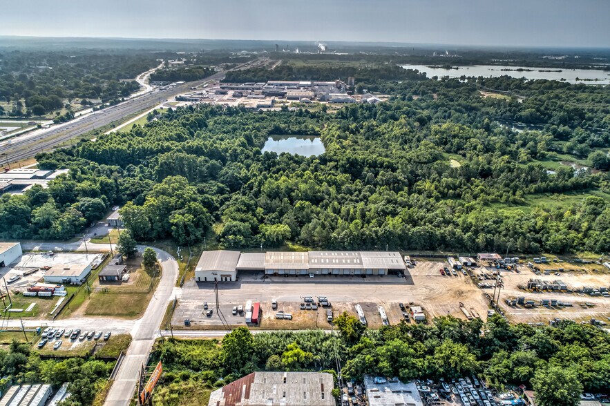 More Photos Of 1242 Nowell Dr, Augusta Warehouse For Sale