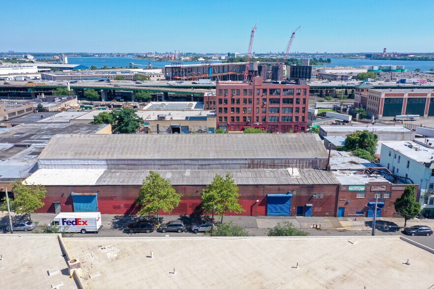 More Photos Of 450 Timpson Pl, Bronx Warehouse For Lease