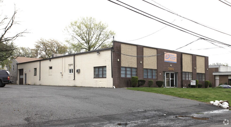 More Photos Of 380 Ludlow Ave, Cranford Warehouse For Sale