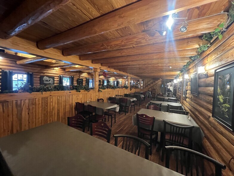 More Photos Of 1150 US-71 HWY, Mena Restaurant For Sale