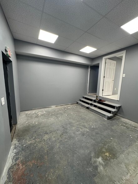 More Photos Of 15354 US Highway 12, Union Storefront Retail Office For Sale