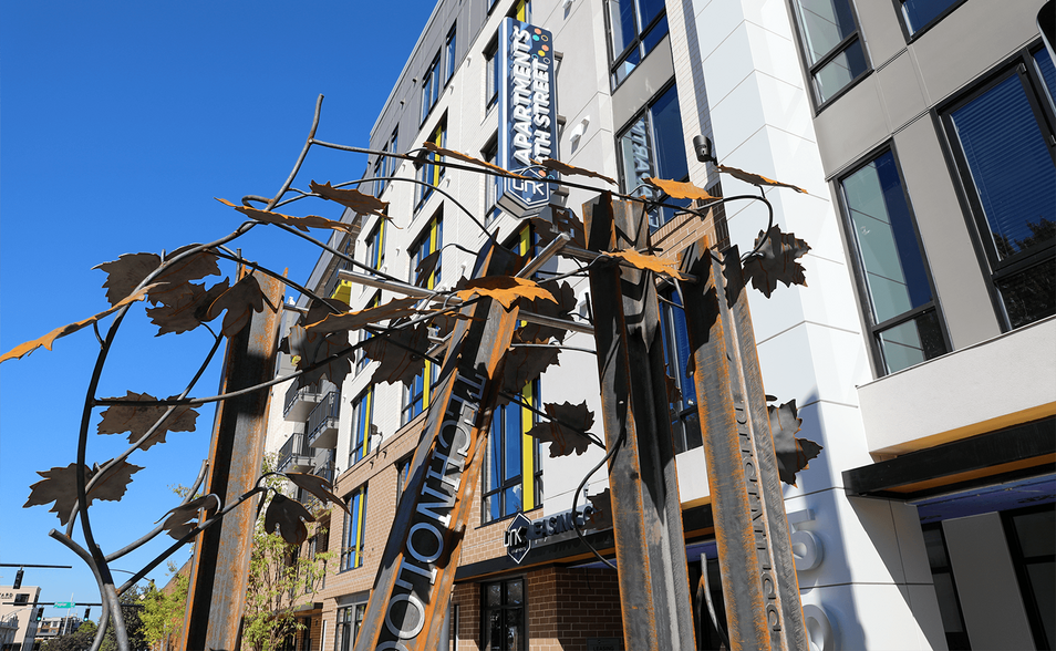 More Photos Of 501 W 4th St, Winston-Salem Apartments For Lease