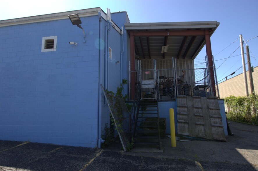 More Photos Of 235-257 Ormond St, Rochester Manufacturing For Sale