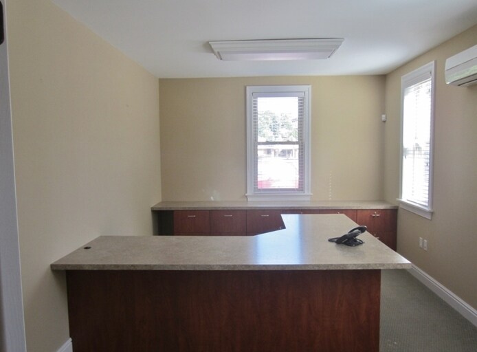 More Photos Of 100 Sandune Dr, Plum Medical For Lease