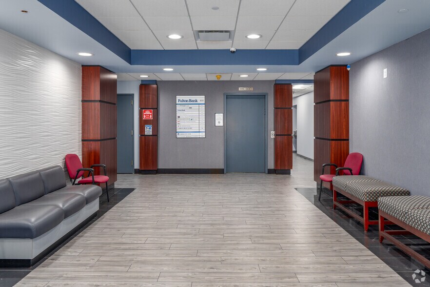 More Photos Of 2219 York Rd, Timonium Medical For Lease