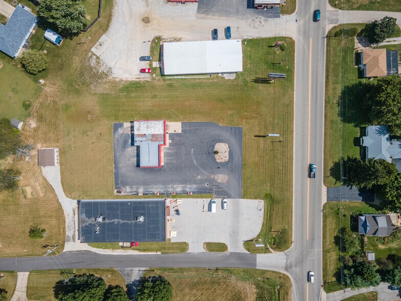 More Photos Of 362 W Main St, Rossville Carwash For Sale