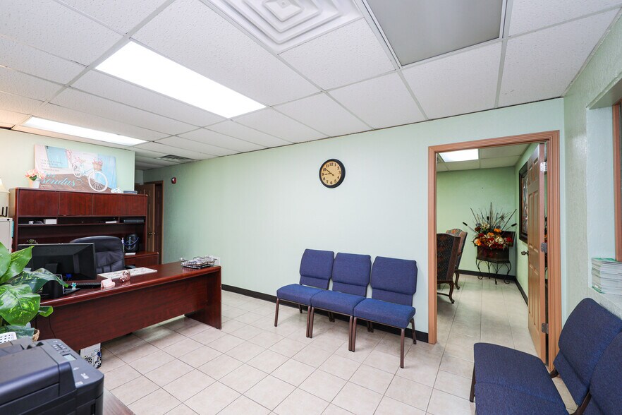 More Photos Of 1600 Clark Blvd, Laredo General Retail For Sale