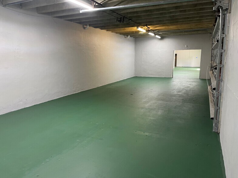 More Photos Of 5401 SW 25th Ct, West Park Warehouse For Sale