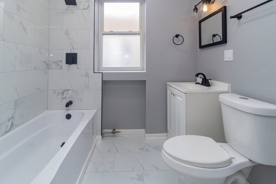 More Photos Of 7304 S Union Ave, Chicago Multifamily For Sale