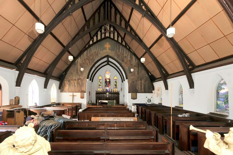 More Photos Of 37 Old Route 9W, New Windsor Township Specialty For Sale