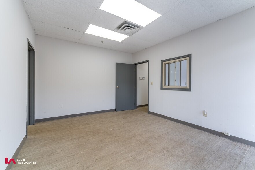 More Photos Of 4938 S Atlanta Rd SE, Atlanta Warehouse For Lease