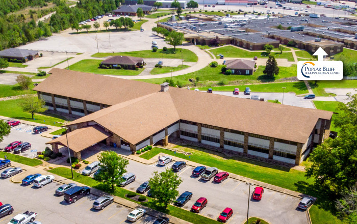 Primary Photo Of 2210 Barron Rd, Poplar Bluff Medical For Lease