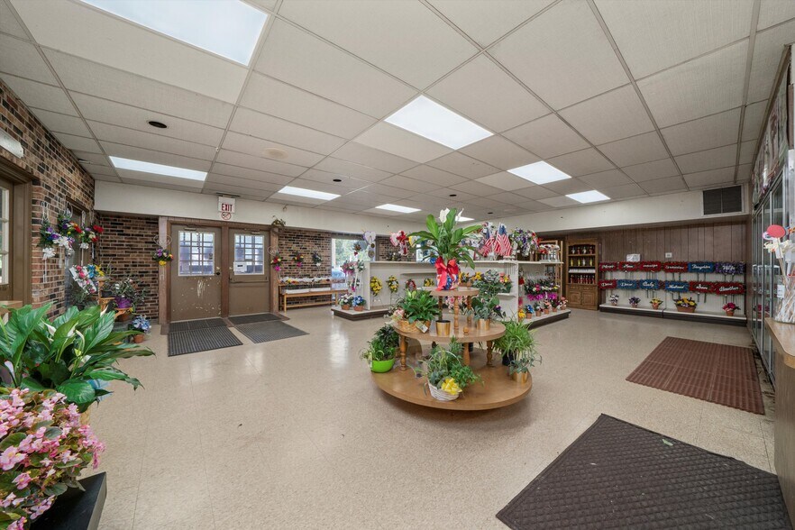 More Photos Of 7117 S Roberts Rd, Bridgeview Land For Sale