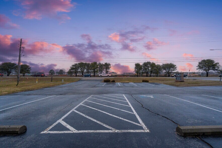 More Photos Of 1412 Se 14th St, Bentonville Medical For Lease