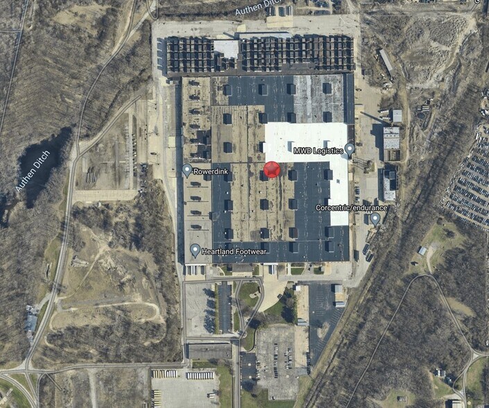 More Photos Of 701 W Chippewa Ave, South Bend Distribution For Lease