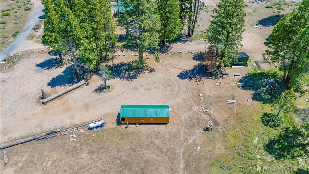 More Photos Of 1 State Hwy 108, Pinecrest Hotel For Sale