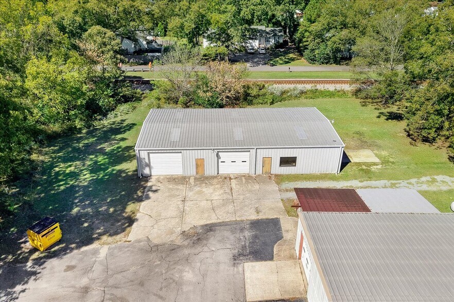 More Photos Of 101 Dunn St, Four Oaks Freestanding For Sale