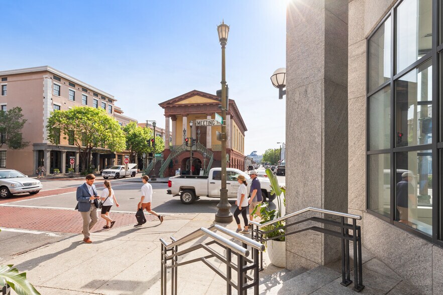 More Photos Of 177 Meeting St, Charleston Medical For Lease