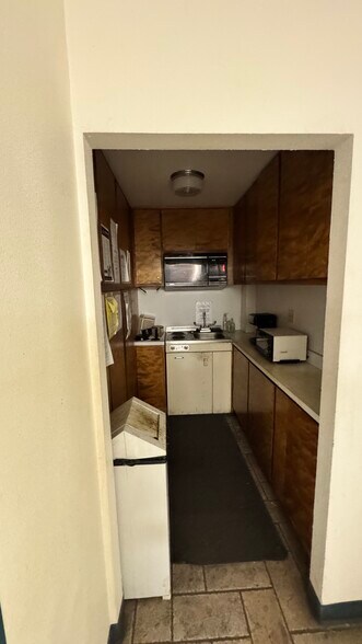 More Photos Of 14305 Cocoa Avenue, Reno Industrial For Sale