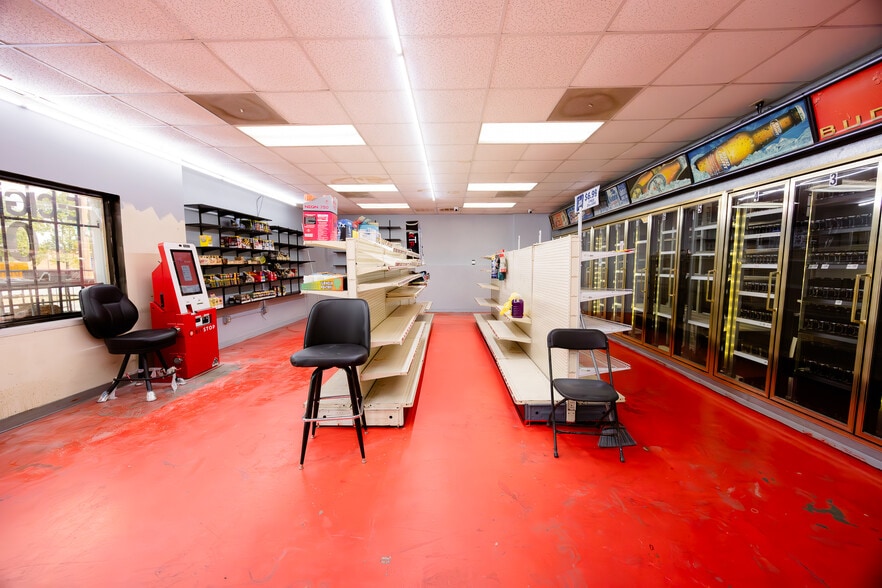 More Photos Of 910 Prospect St, High Point Convenience Store For Lease