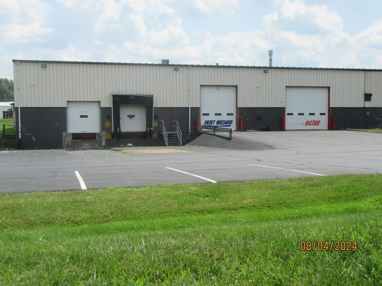 More Photos Of 126 Dwight Park Cir, Syracuse Flex For Sale