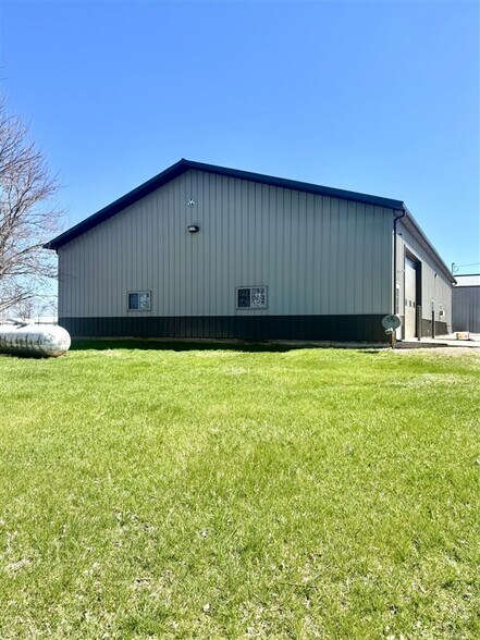 More Photos Of 8062 US Route 127, Greenville Flex For Sale