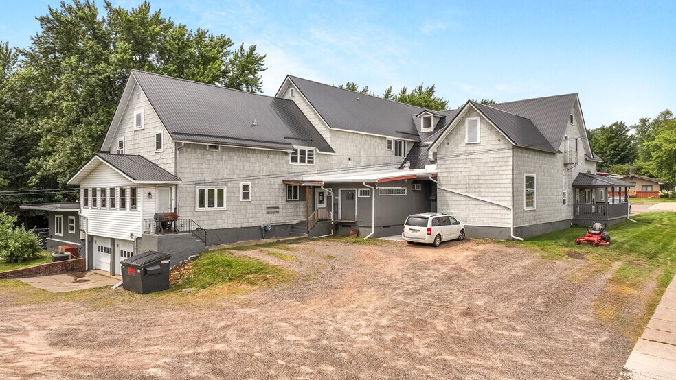 More Photos Of 106 S Harding St, Owen Apartments For Sale