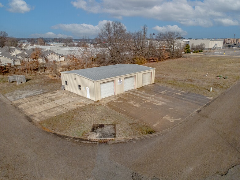 Primary Photo Of 3103 Prosperity Dr, Jonesboro Specialty For Sale