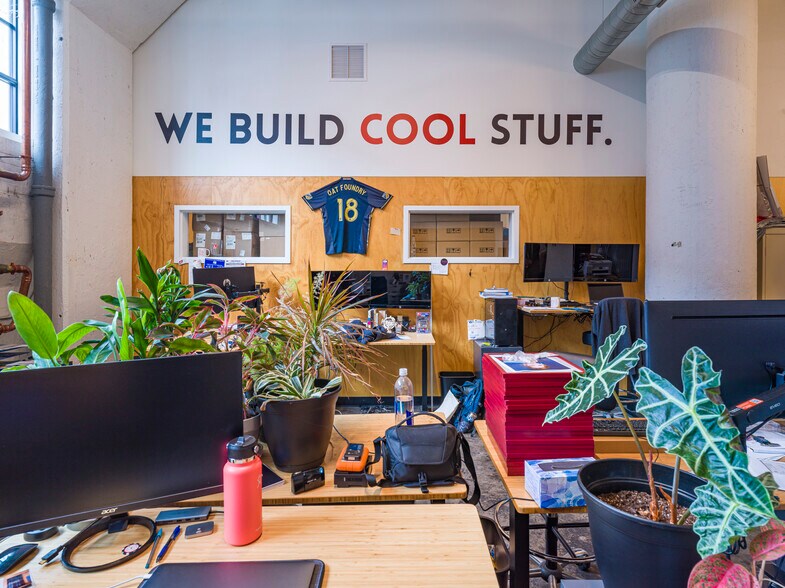 More Photos Of 2275 Bridge St, Philadelphia Loft Creative Space For Lease