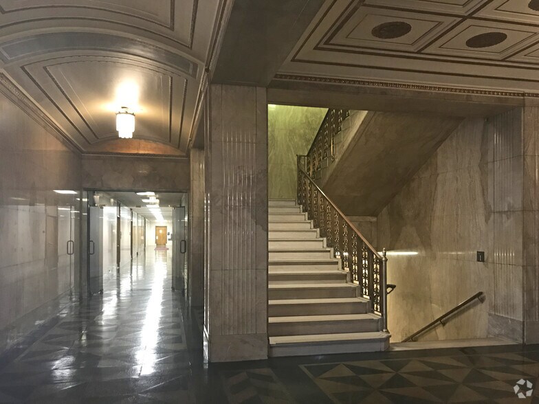 More Photos Of 2727 Second Ave, Detroit Office Residential For Sale