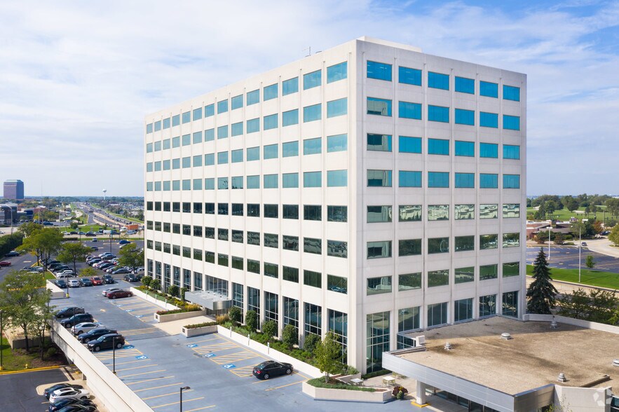 More Photos Of 333 E Butterfield Rd, Lombard Office For Lease